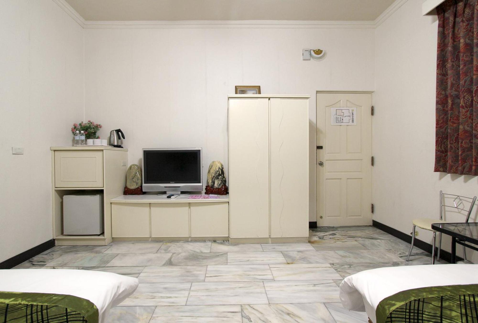 陶陶居商旅 Tautauchu Hotel Hualien City Luaran gambar