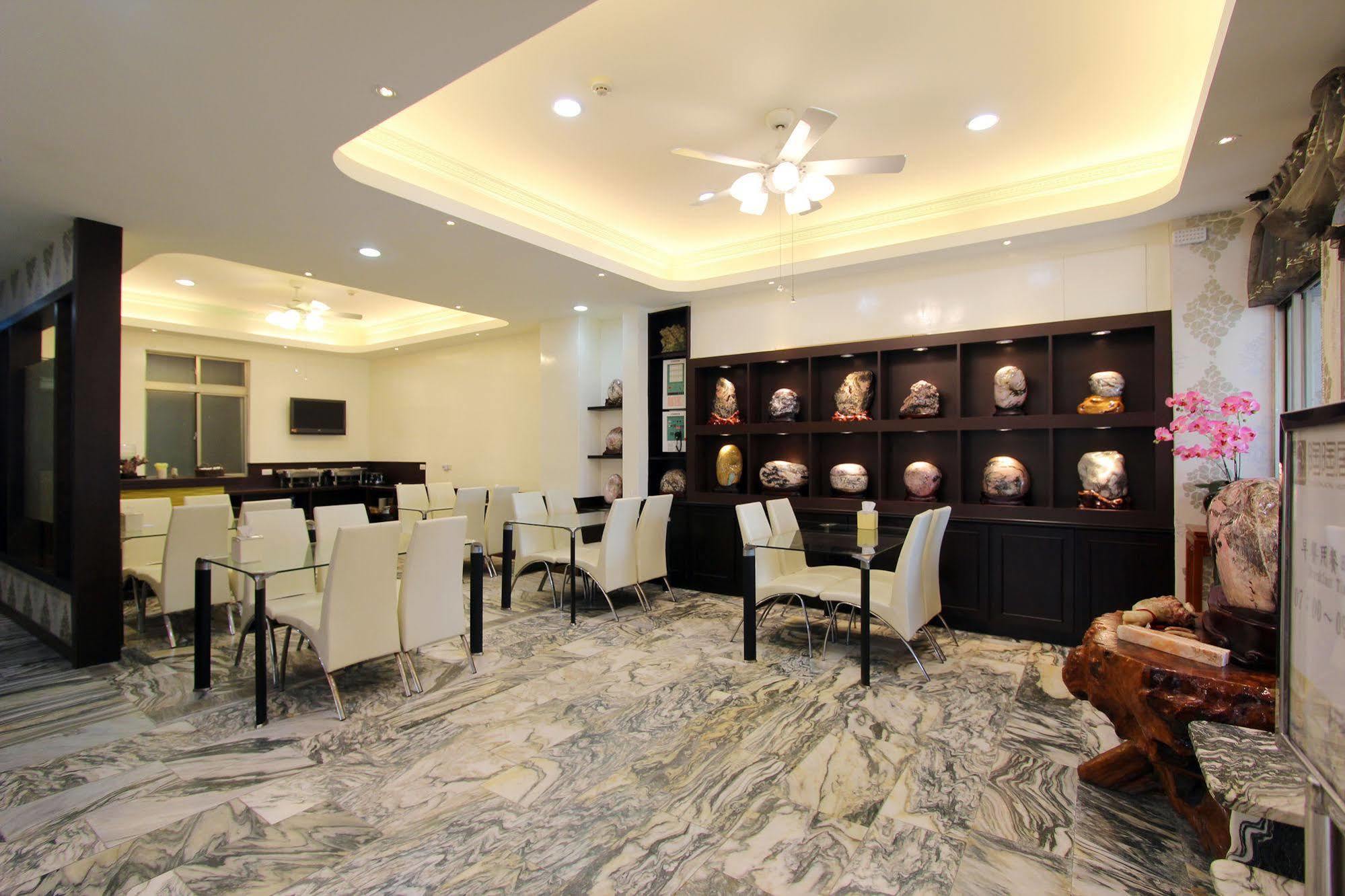 陶陶居商旅 Tautauchu Hotel Hualien City Luaran gambar