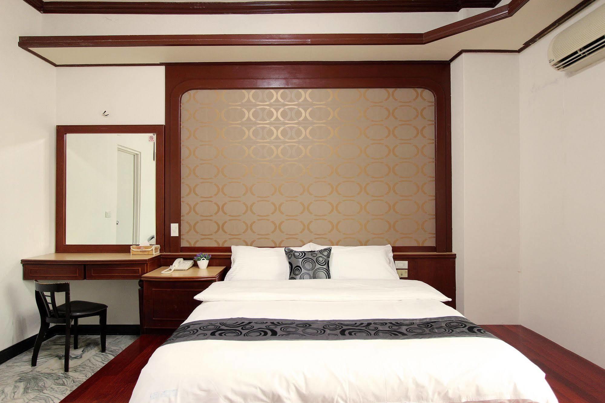 陶陶居商旅 Tautauchu Hotel Hualien City Luaran gambar