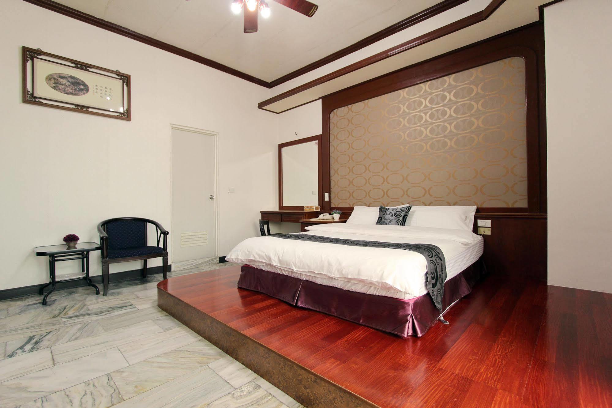 陶陶居商旅 Tautauchu Hotel Hualien City Luaran gambar