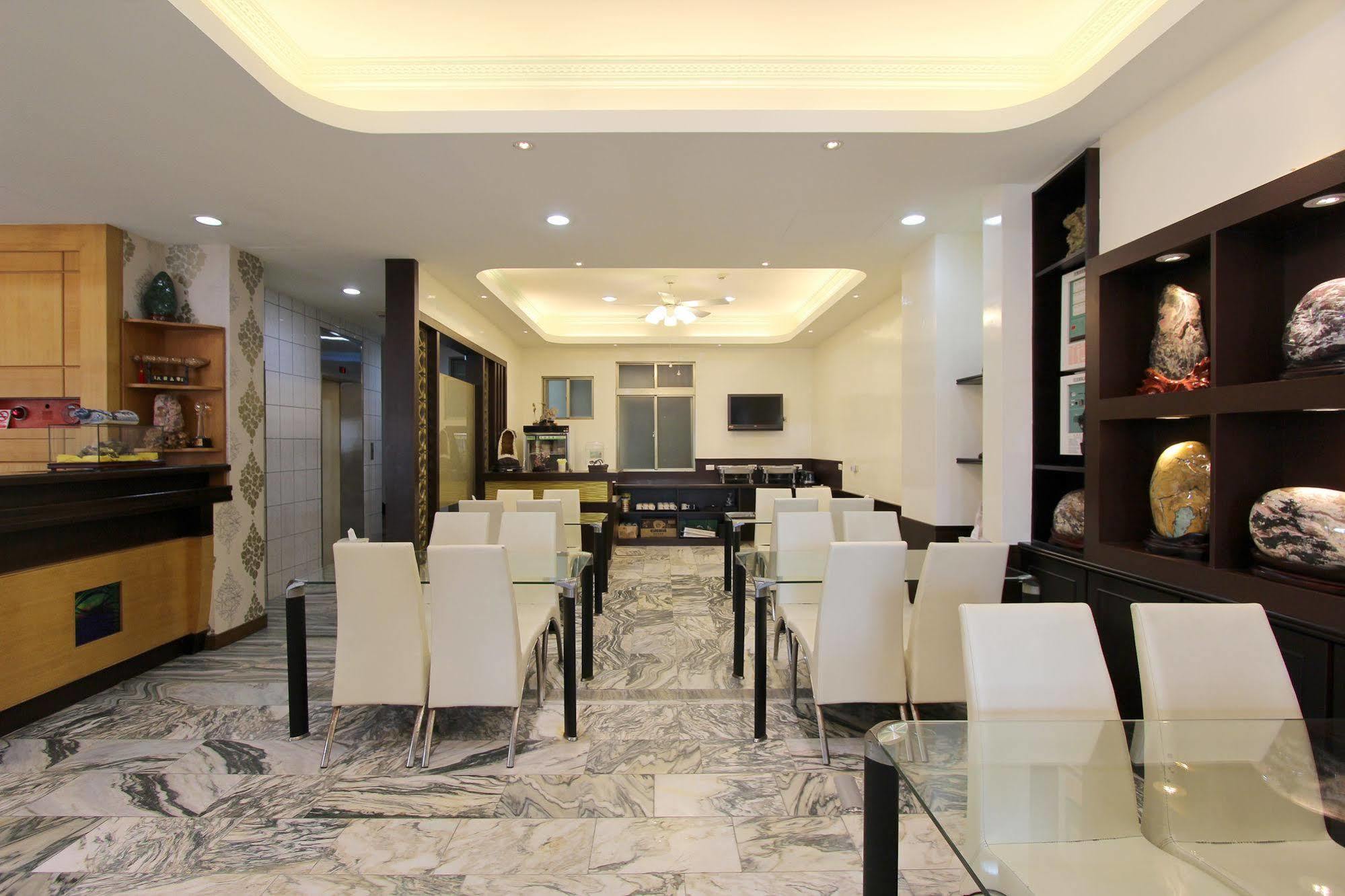 陶陶居商旅 Tautauchu Hotel Hualien City Luaran gambar